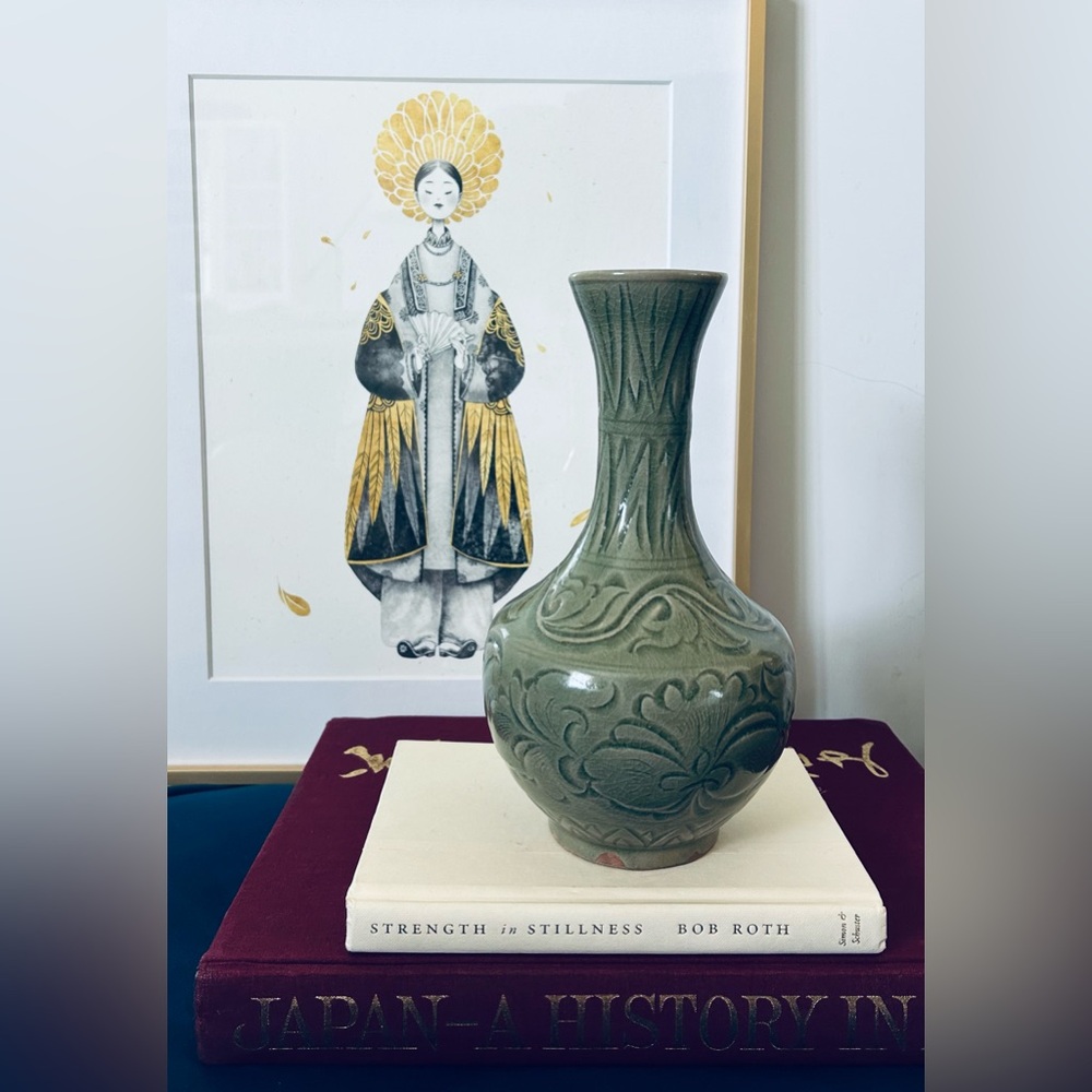 Old Fine Chinese Yue Kiln Vase Flower Pattern - Picture 3 of 7